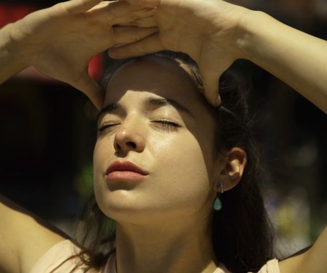 How To Treat Sun Headache In Ayurved